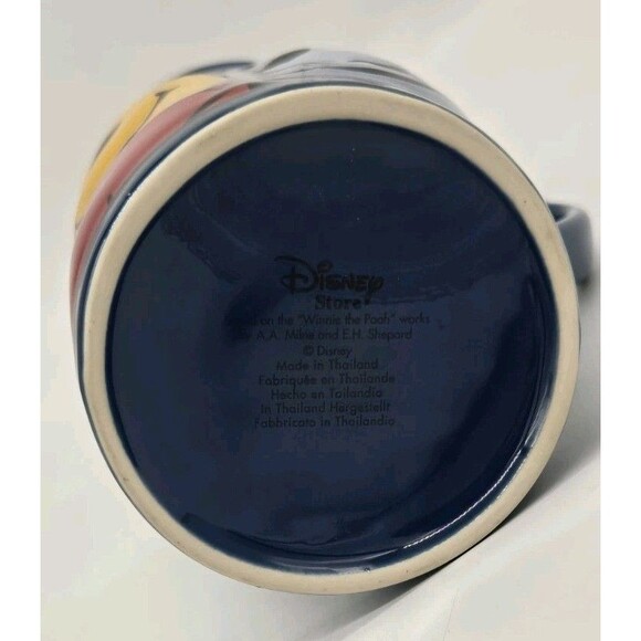 Disney Store 3-D Winnie The Pooh Large Ceramic Coffee Tea Mug Blue Red Yellow - Picture 6 of 10
